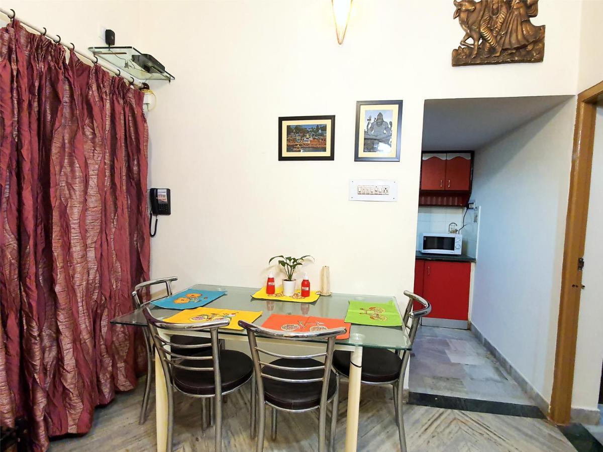 Aditya Premium Homestay- Furnished Air Conditioned- 2Bhk จาบัลปูร์ ภายนอก รูปภาพ